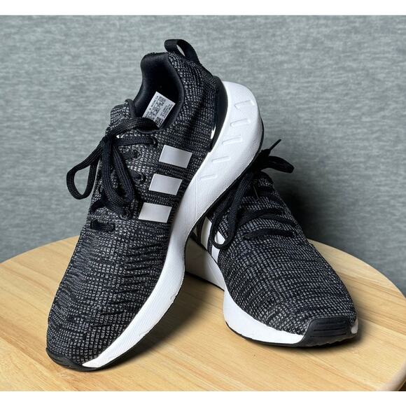 Adidas Kids Unisex Swift Run 22 Jr Size 4.5 School Athletic Casual Streetwear - Picture 1 of 7